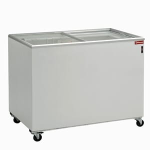 Fryseboks 400L, skyvelokk i glass. Mål:1300x640xh880mm.