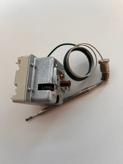 RTBF800164 RTBF800164 - SIKKERHETSTERMOSTAT 240° TIL F14 FRITYR GULVMOD 1.jpg