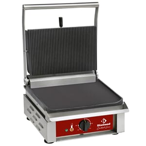 Pressgrill, Stekeflate 360x240mm. Mål:430x385xH220mm. 3kW.