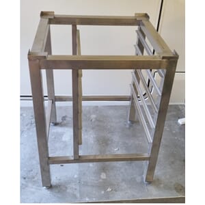 NYTT - Rustfritt stativ til kombidamper / bake off ovn