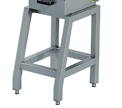 28010051 SO 1650 F2 bord.jpg